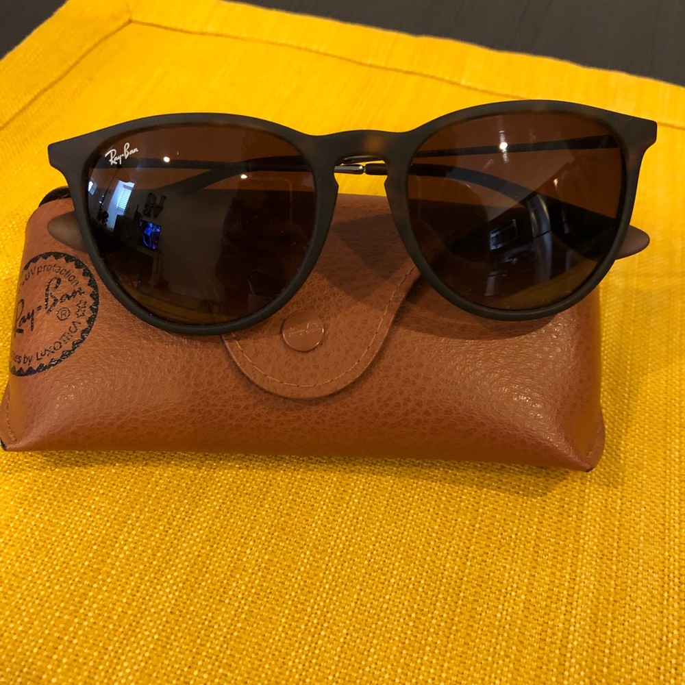 Rayban Erika Sunglasses - Matte tortoise shell